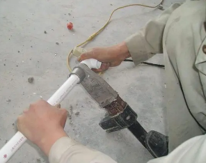 烈山漏水维修电话